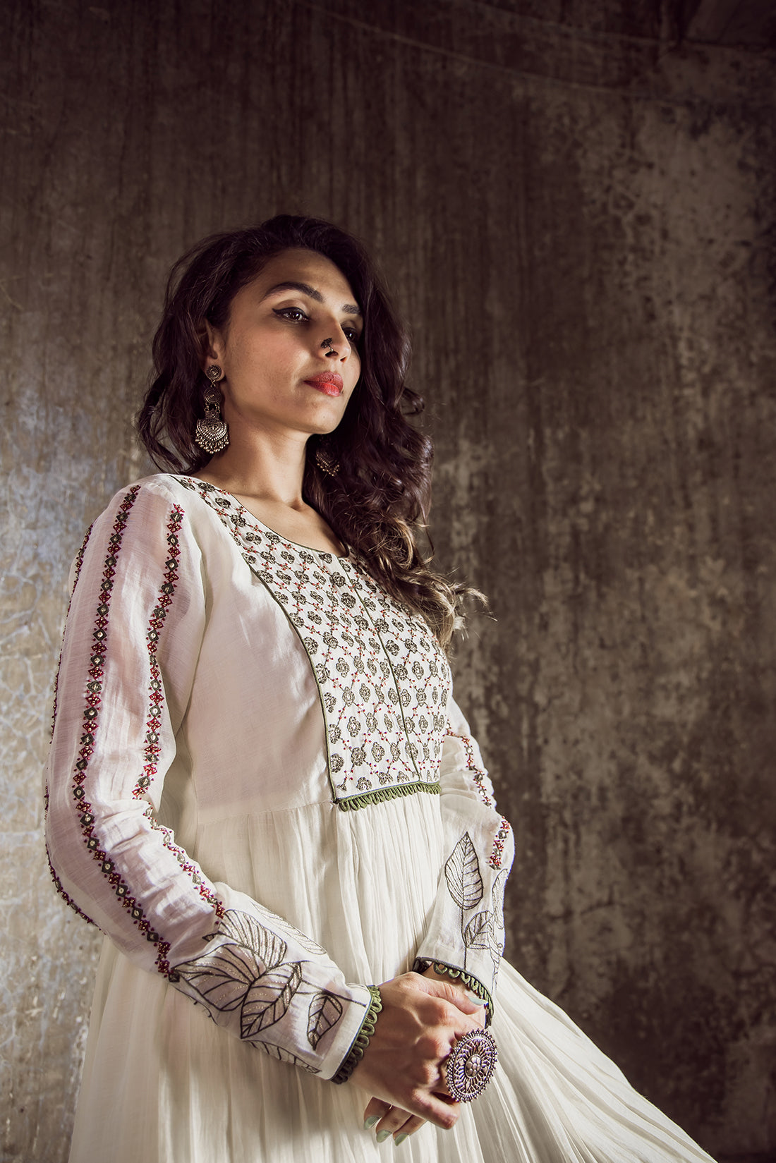 Elegant Off- White Kurta Set
