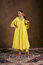 VEDA YELLOW KURTA SET